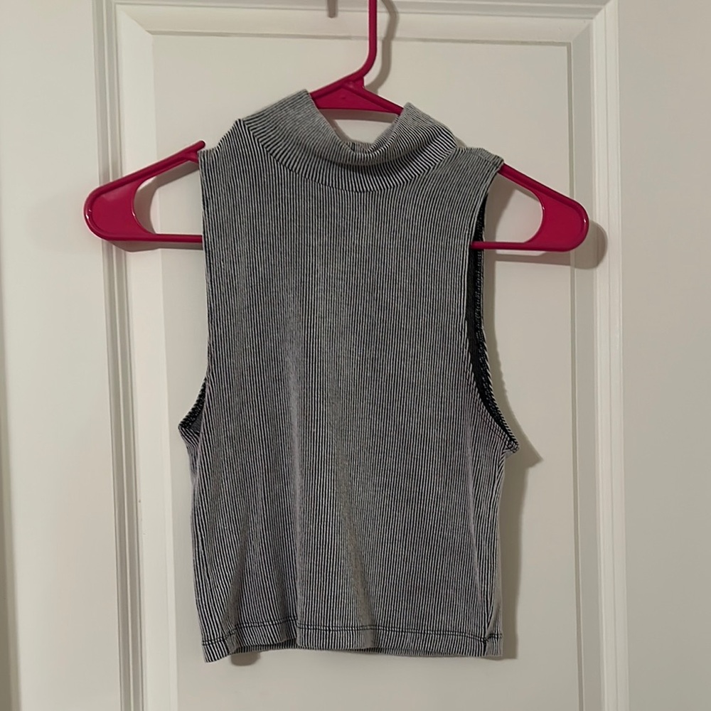 Black and White Stripped Sleeveless Ribbed Women's Top